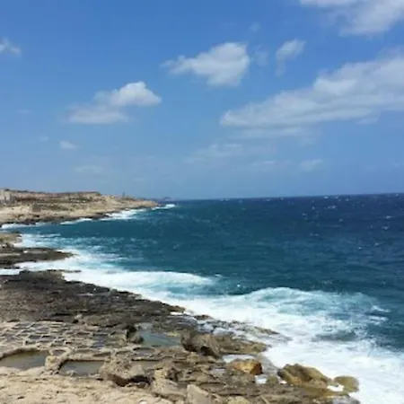 Charming, Fully Equipped 2br With Sea Views By 360 Estates