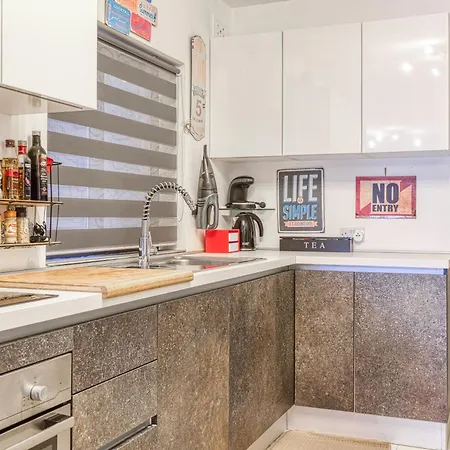 Charming, Fully Equipped 2br With Sea Views By 360 Estates
