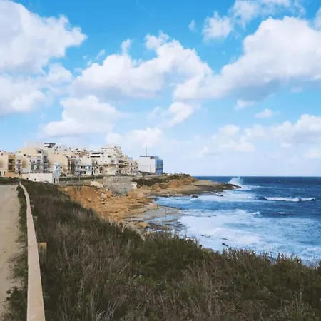 Apartment Charming, Fully Equipped 2br With Sea Views By 360 Estates Xghajra